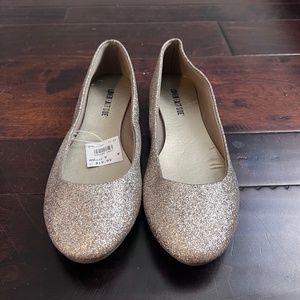 Gold glitter flats, size 9